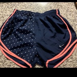 Nike tempo women’s running shorts